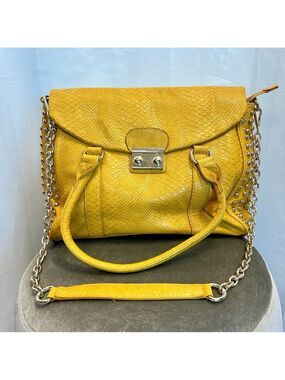 Yellow studded snakeskin-textured faux leather handbag gold-tone chain straps